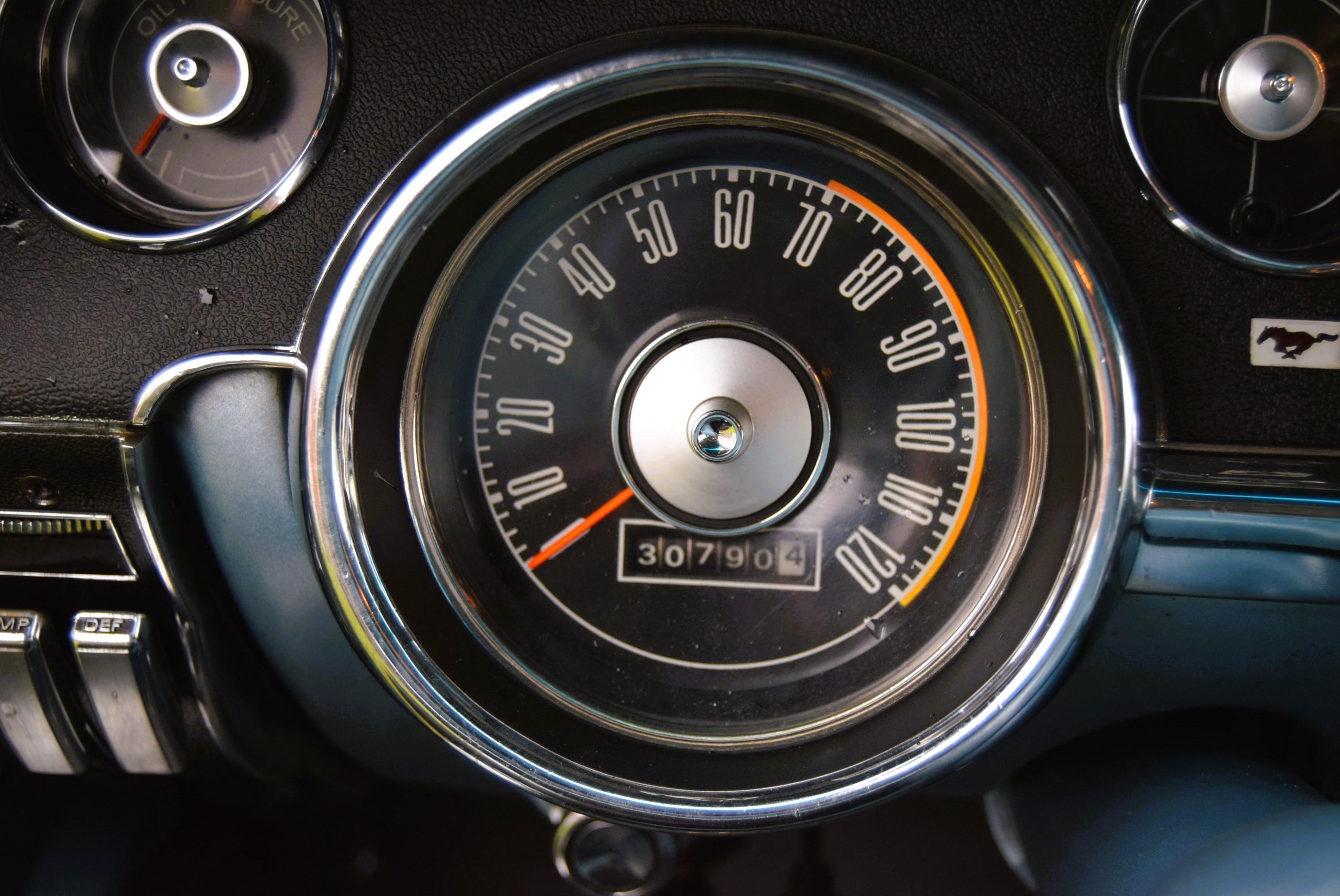 FORD MUSTANG 4.7L V8 289CID