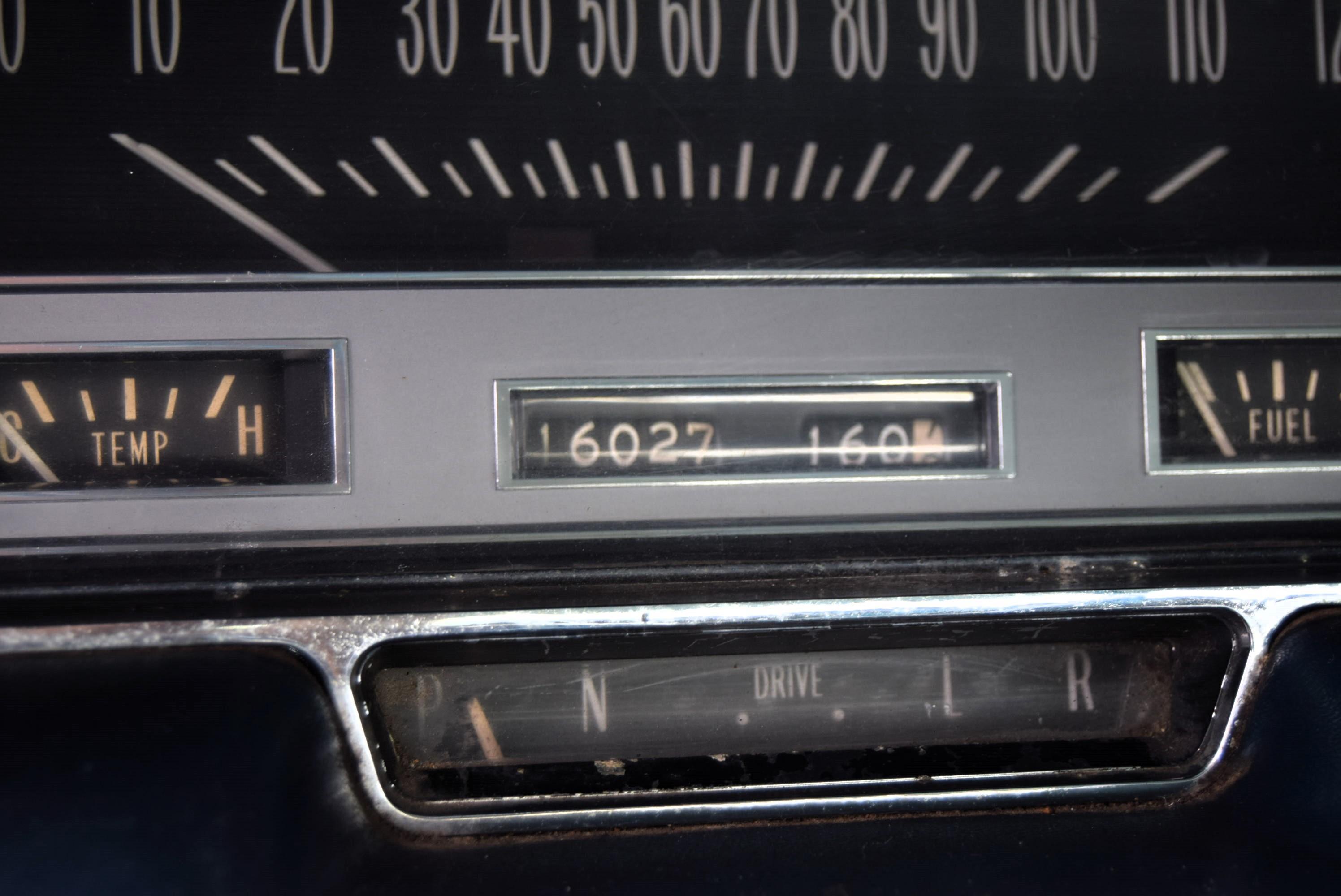 Cadillac Deville 6.4L V8 390CID