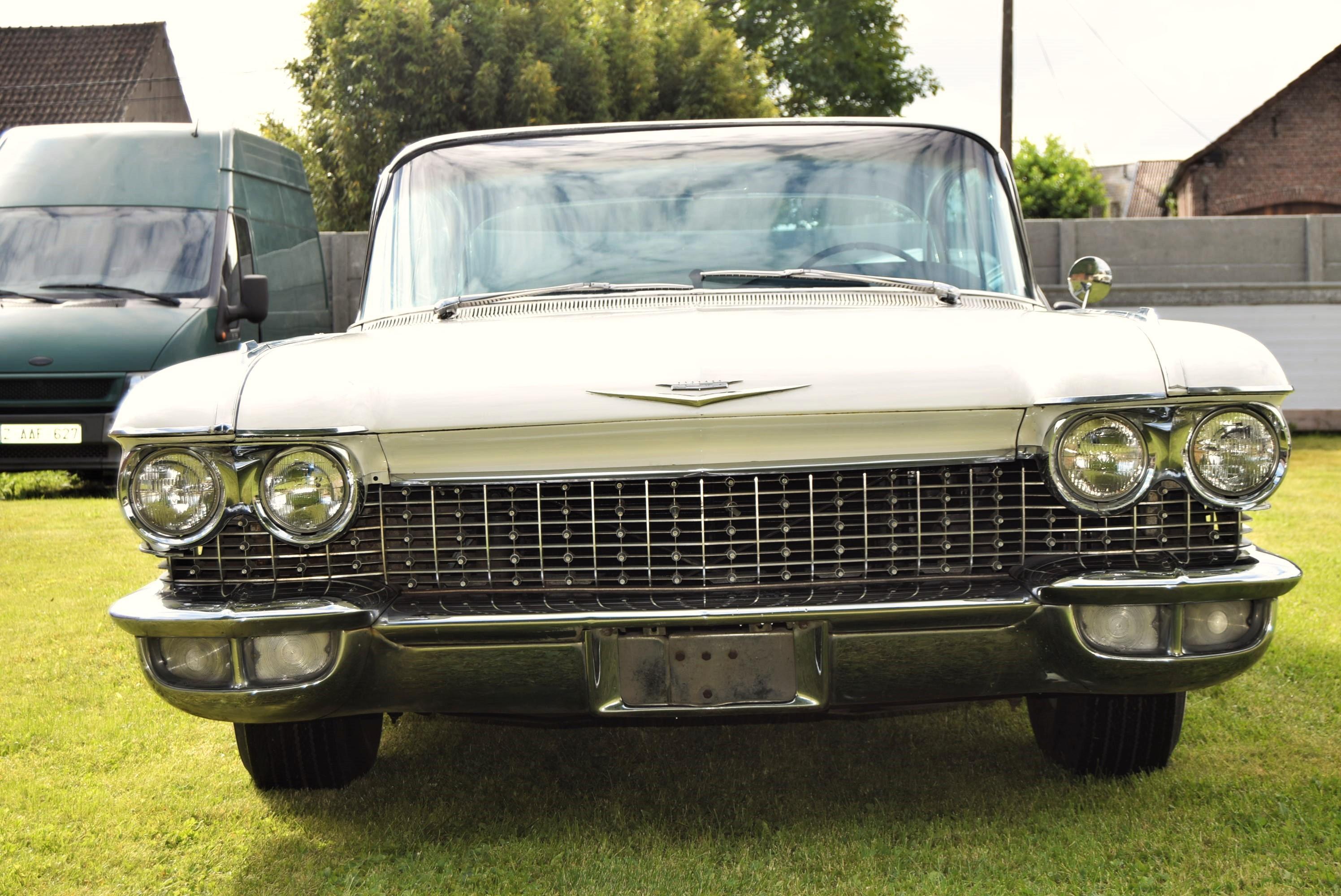 Cadillac Deville 6.4L V8 390CID