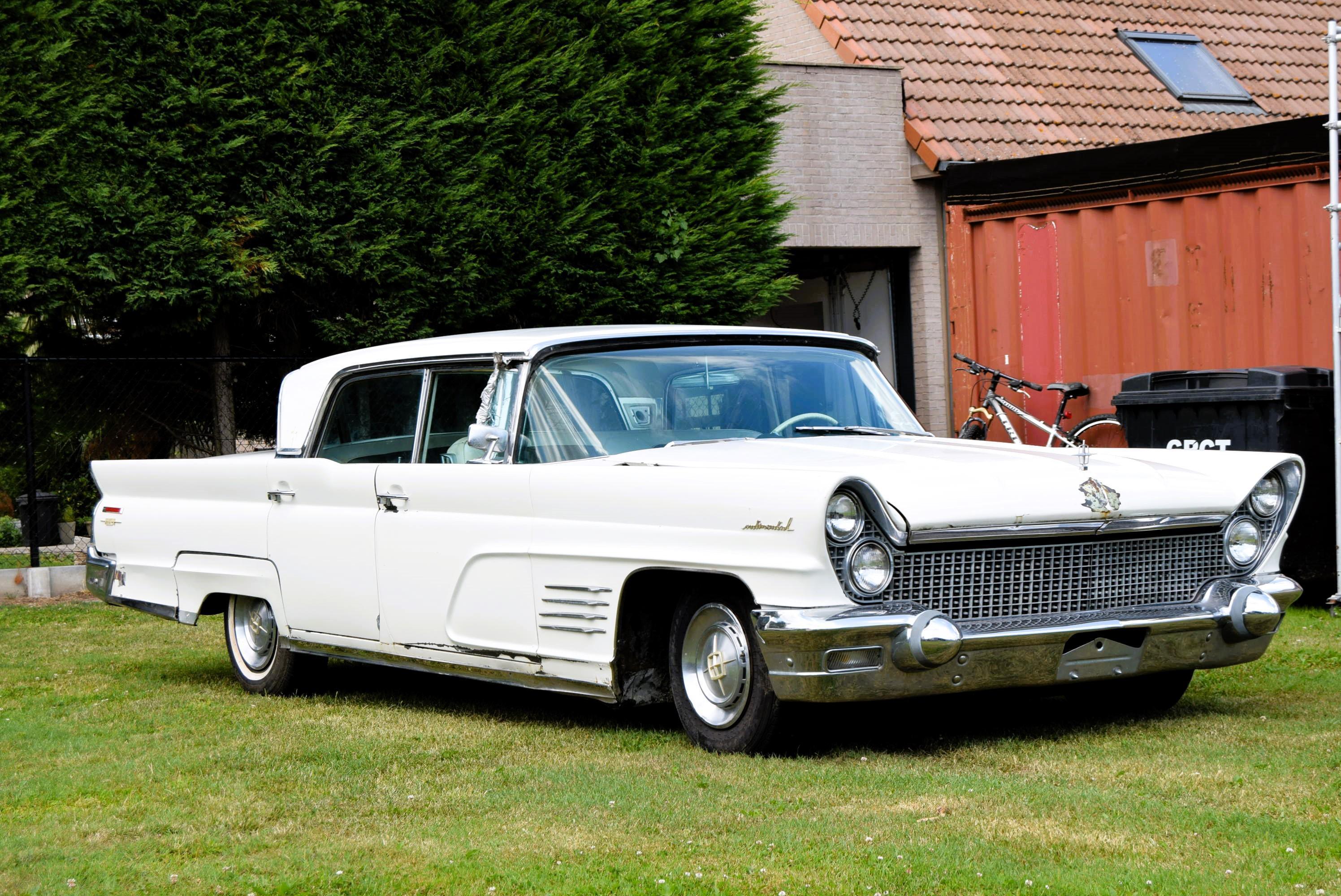 Lincoln Continental 7.0L V8 430CID