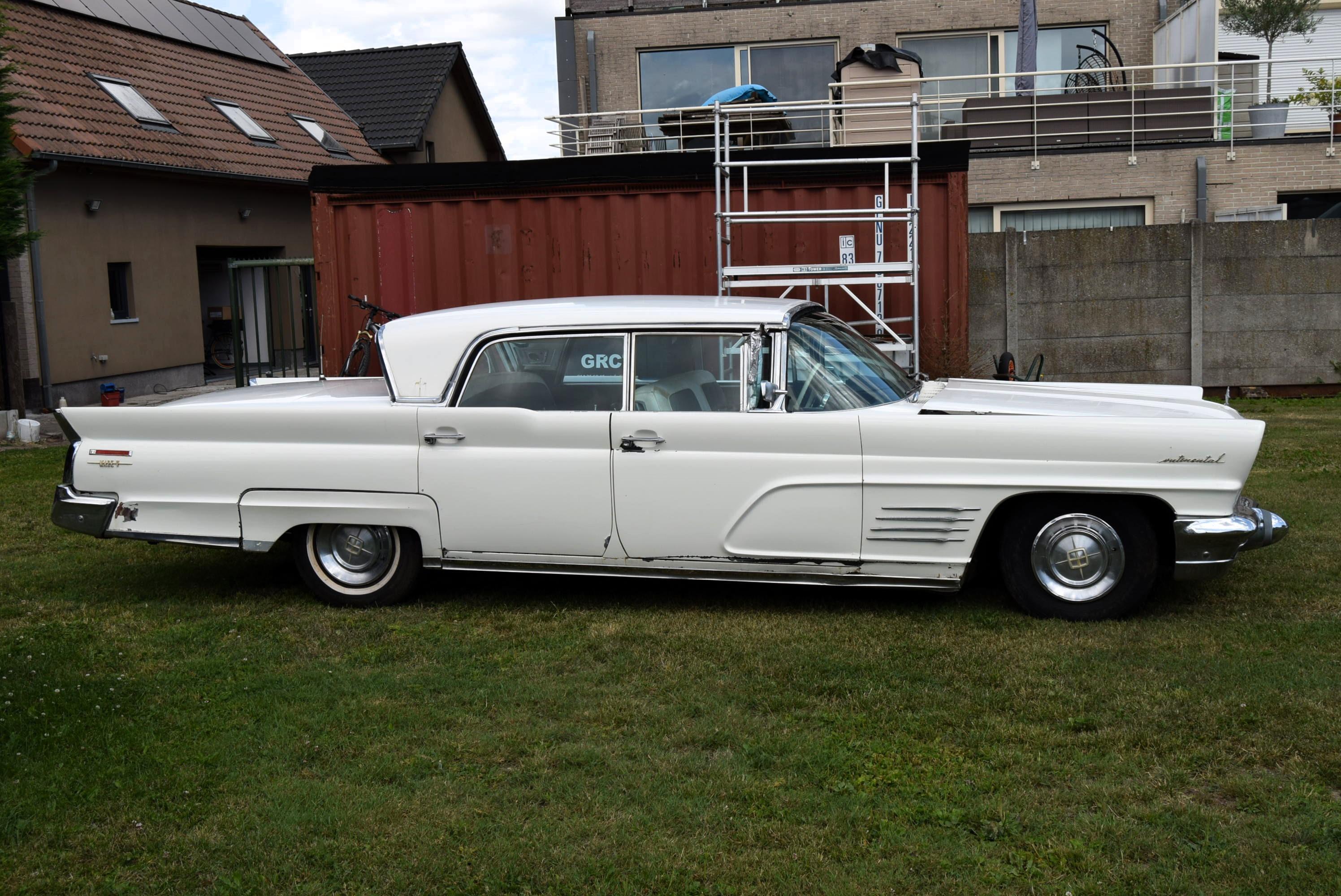 Lincoln Continental 7.0L V8 430CID