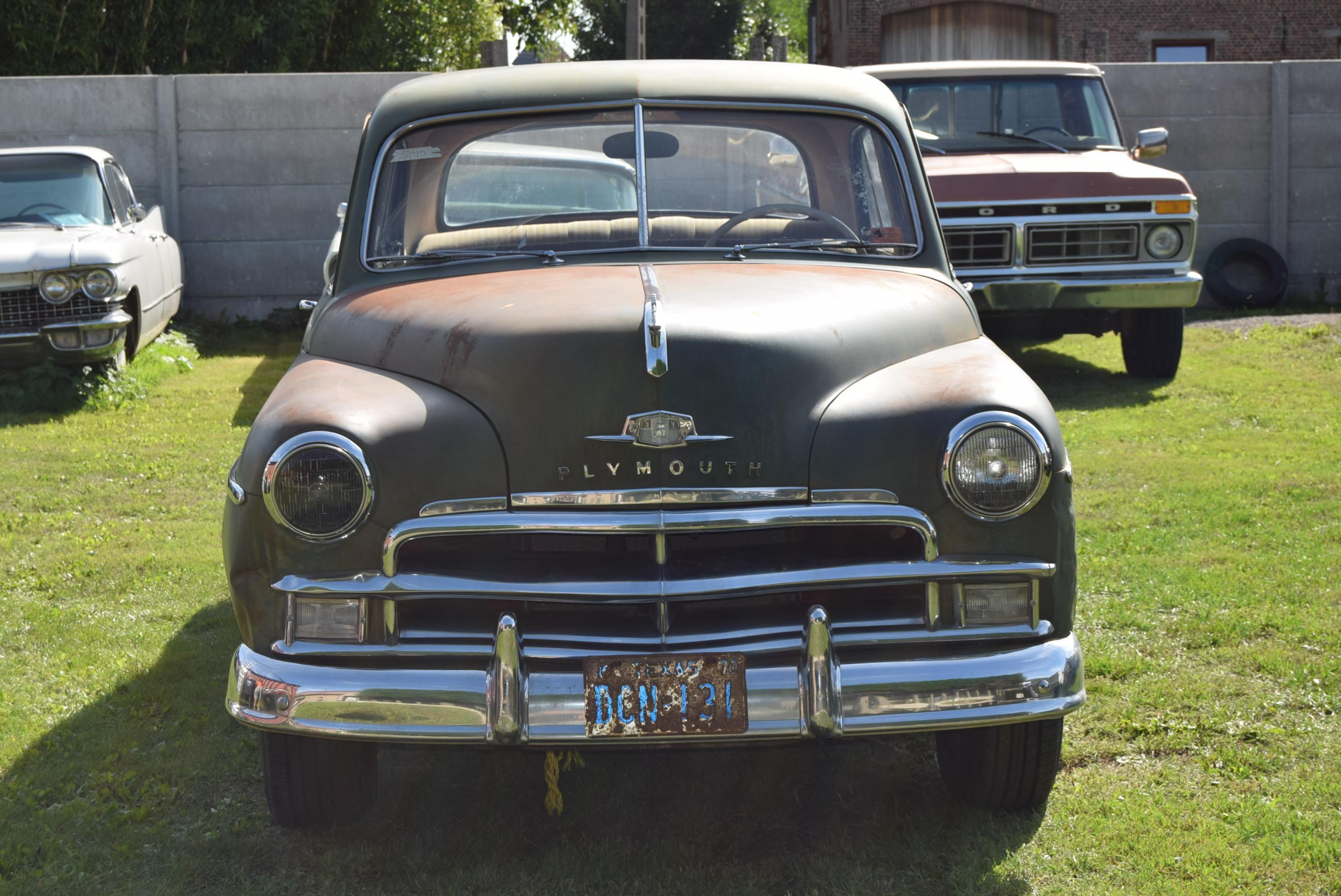 Plymouth Special Deluxe 3.6L L6 218CID