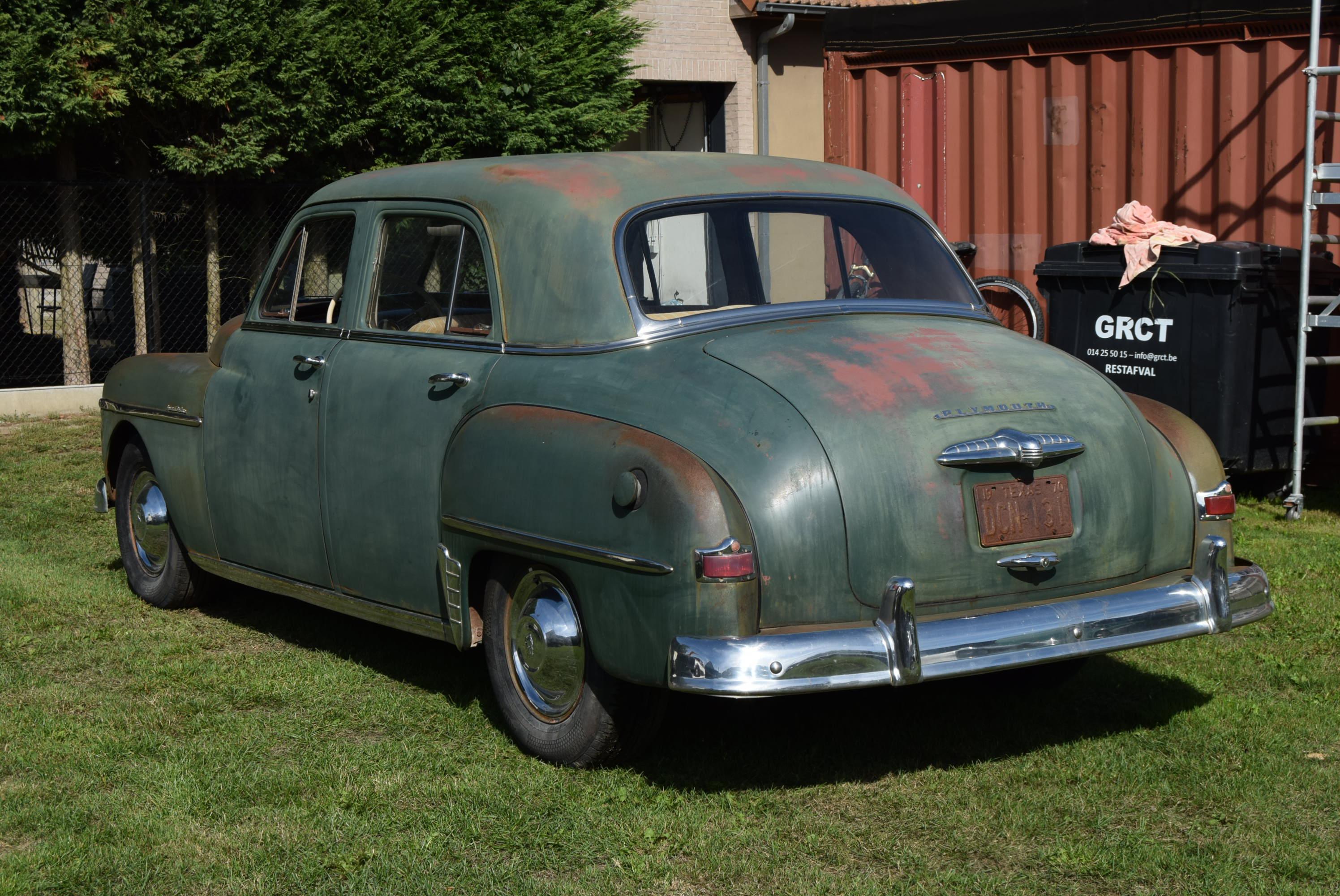 Plymouth Special Deluxe 3.6L L6 218CID