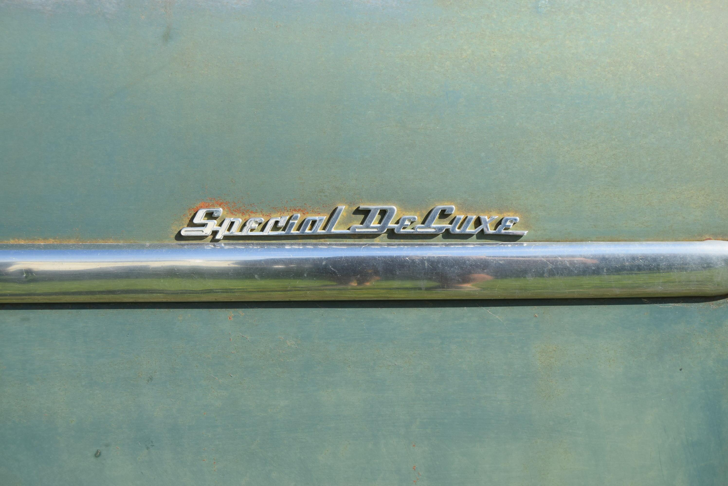 Plymouth Special Deluxe 3.6L L6 218CID