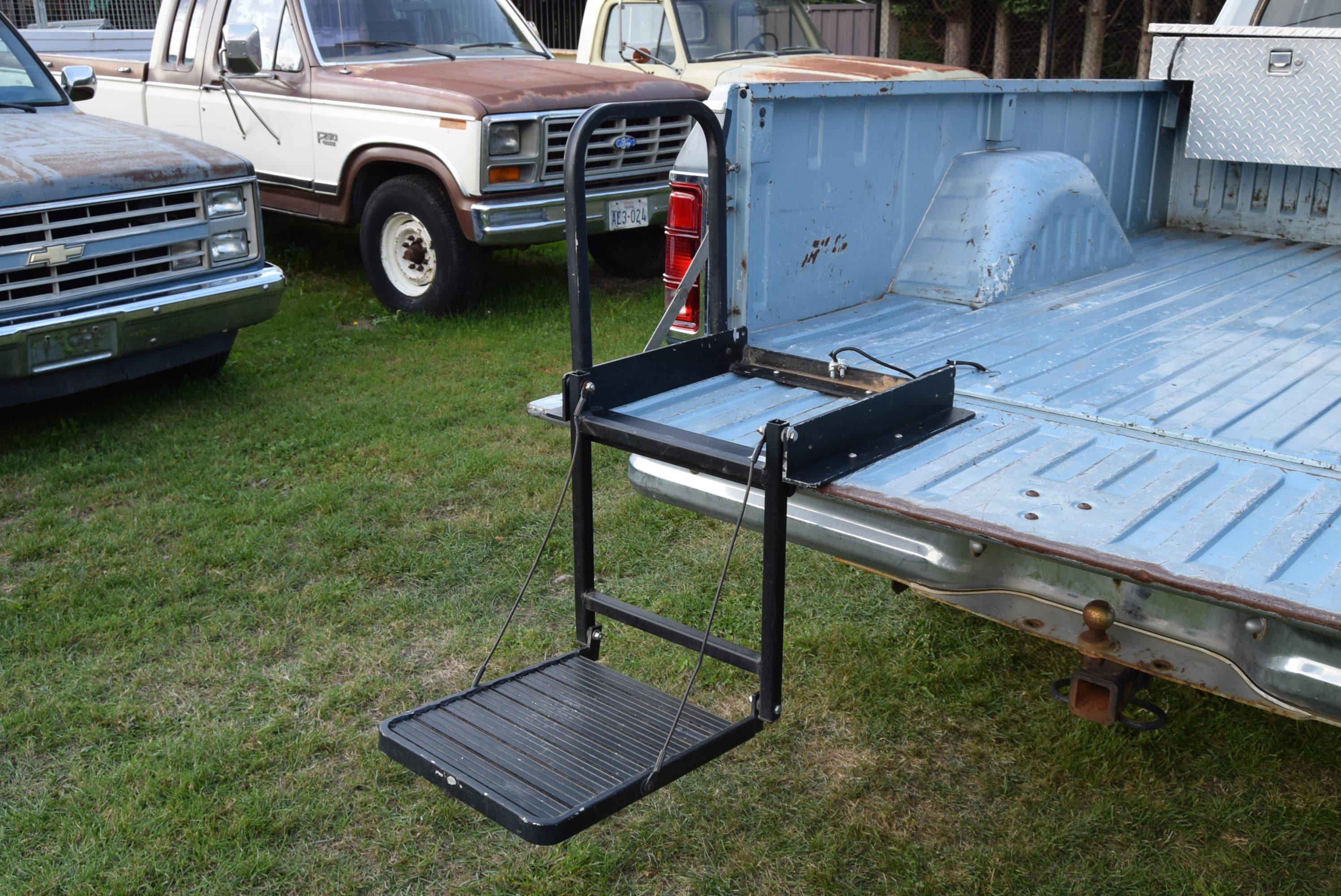 Dodge Ram Power Wagon 5.9L V8 360CID