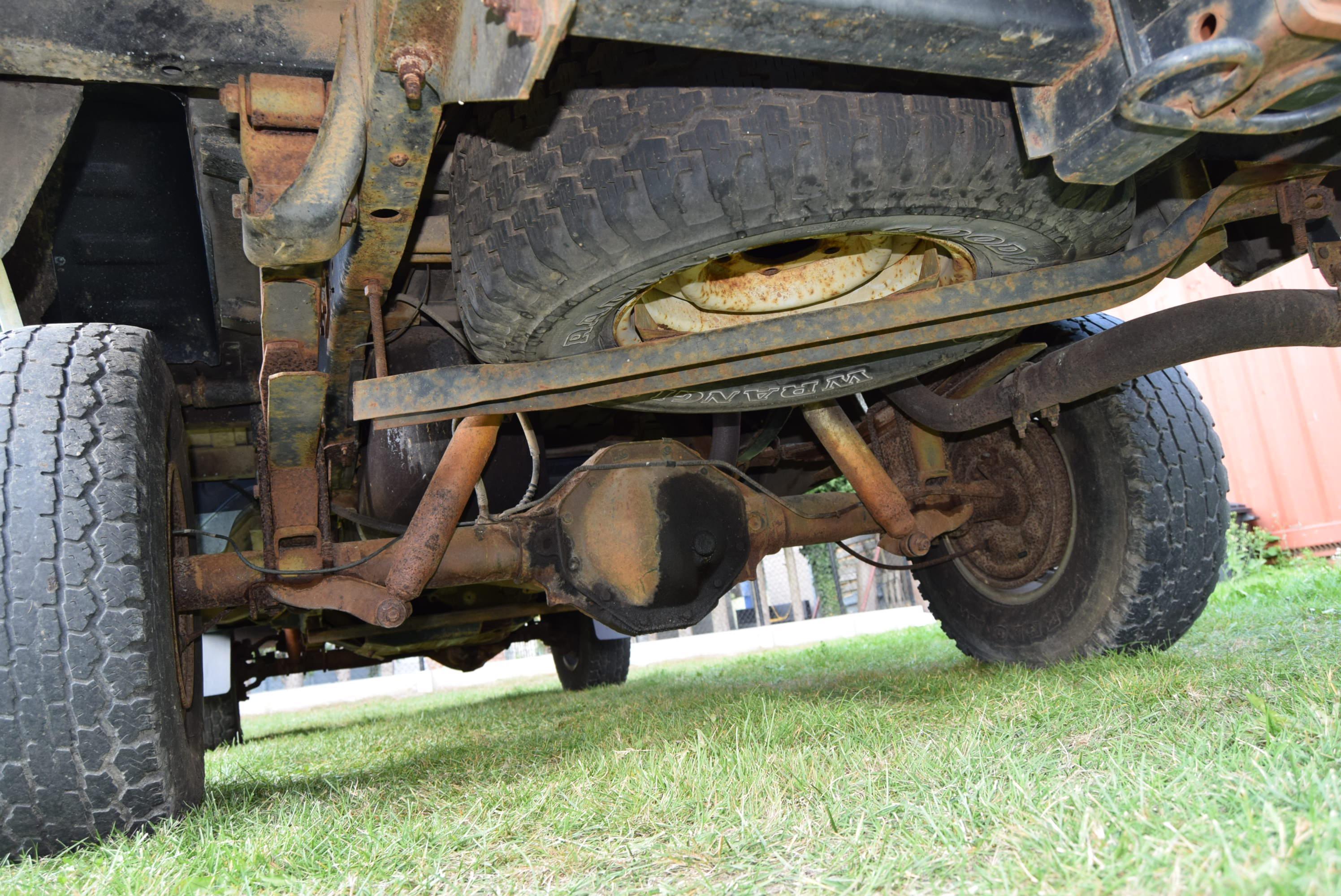 Dodge Ram Power Wagon 5.9L V8 360CID