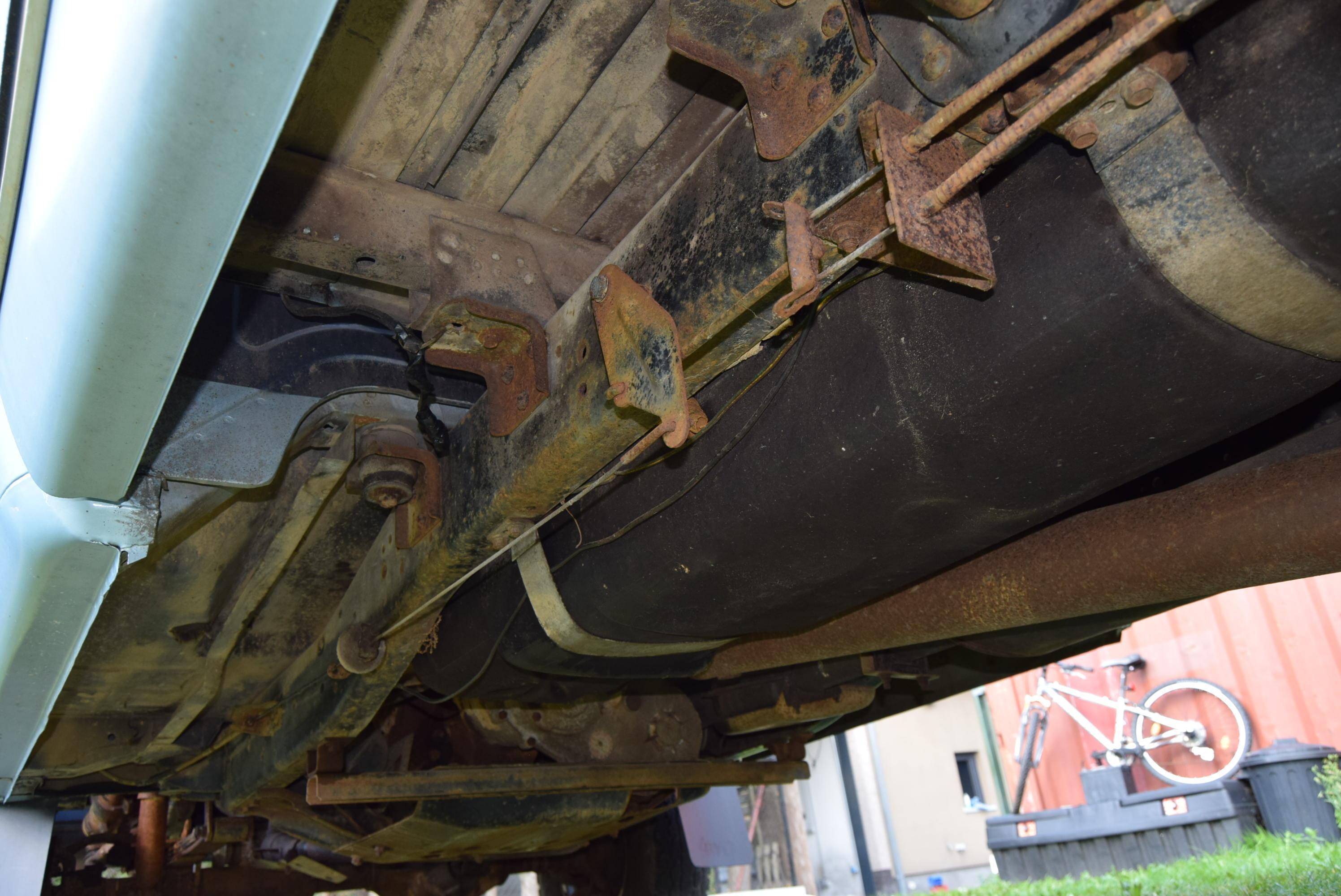 Dodge Ram Power Wagon 5.9L V8 360CID