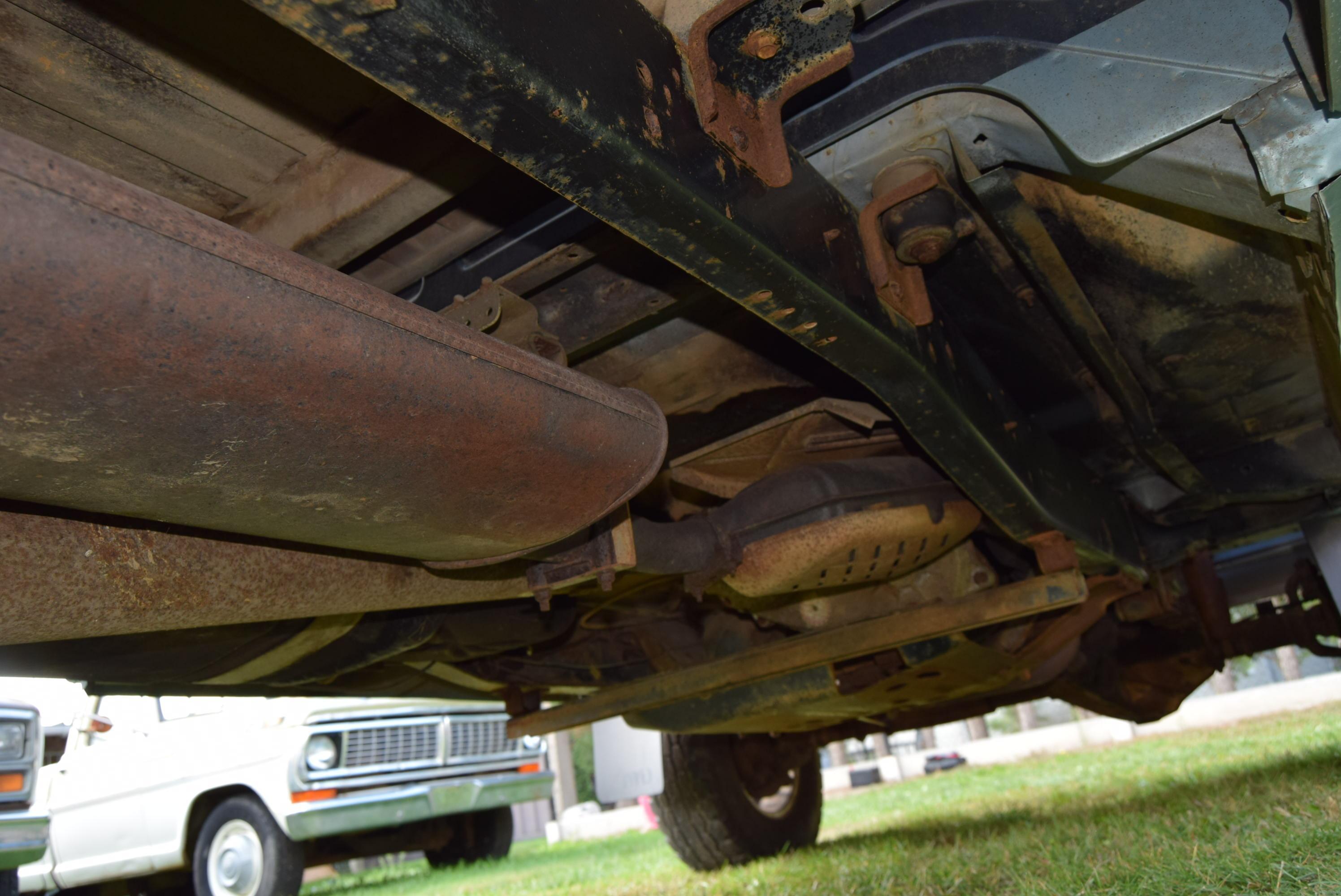 Dodge Ram Power Wagon 5.9L V8 360CID