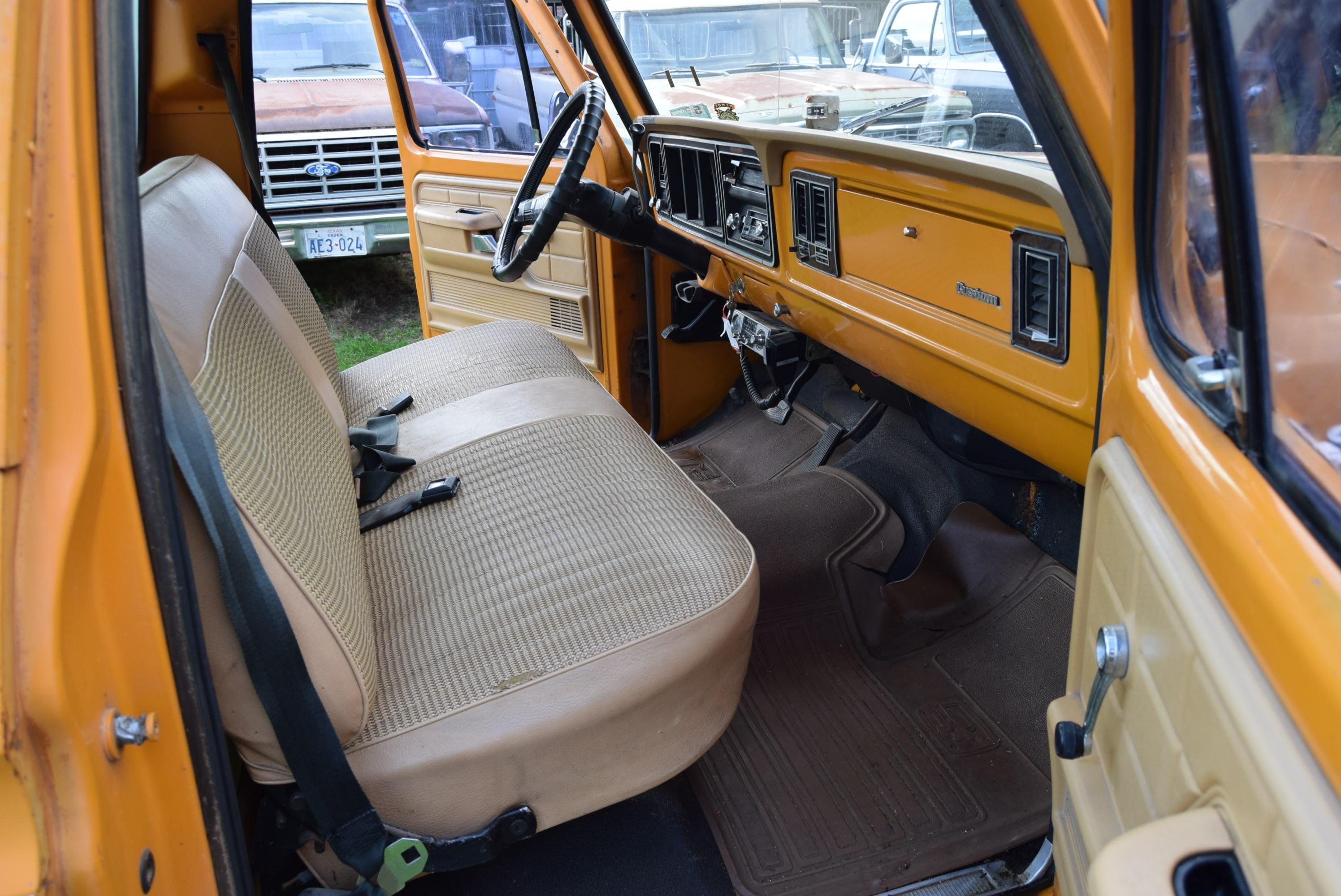 Ford F-150 6.4L V8 390CID